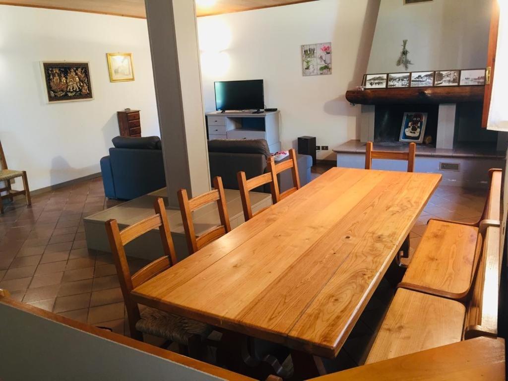 Ca' La Volpe Torri Del Benaco Exterior foto