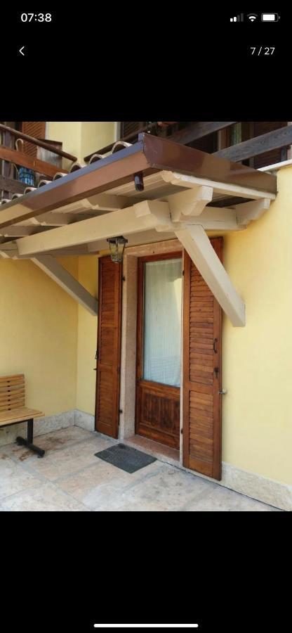Ca' La Volpe Torri Del Benaco Exterior foto