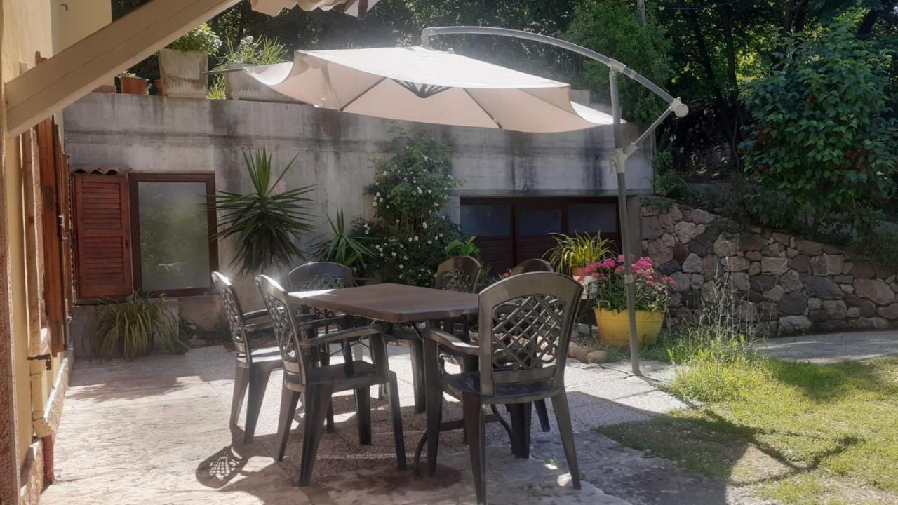 Ca' La Volpe Torri Del Benaco Exterior foto
